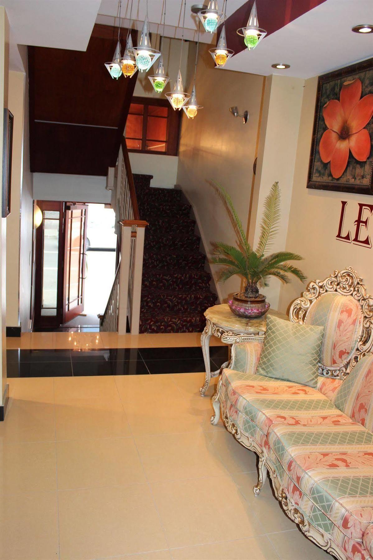Le Saint-Malo Hotel Montreal Luaran gambar